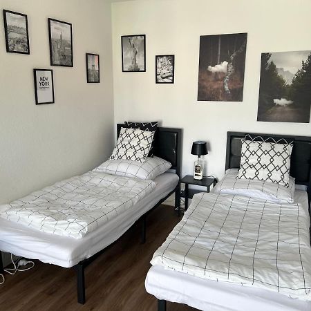 Stylische Ferienwohnung Gratis Wifi Naehe Bahnhof Zwickau Exterior photo